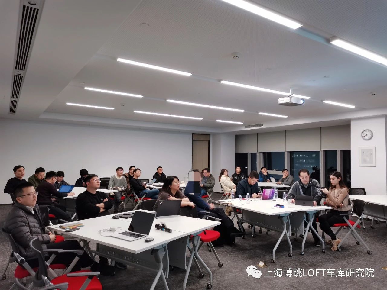 毕节杭州LOFT车库专题会